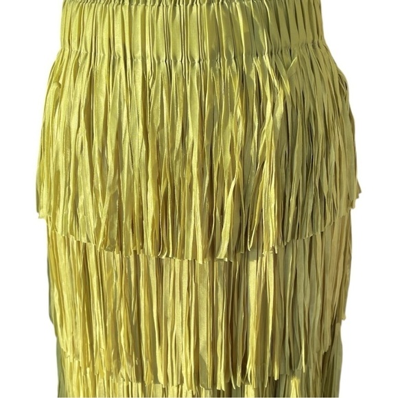 Swishy midi skirt, size L, poly/spandex, no brand tag, wide elastic waistband - Picture 5 of 5